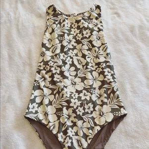 Acacia one piece
